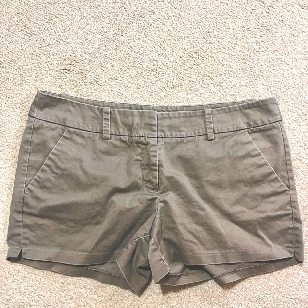 Mossimo - size 12 women’s shorts in good used condition